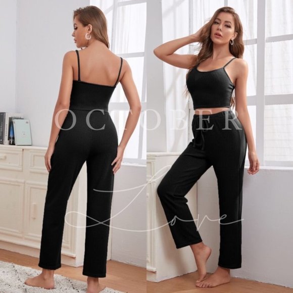 THREE  PIECE LOUNGE SET - Picture 4 of 5